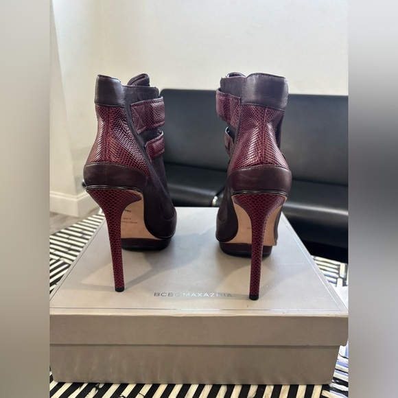 Authentic BCBG Max Azria Ma-Night Burgundy Ankle Boots-Retails $395 - Picture 8 of 9